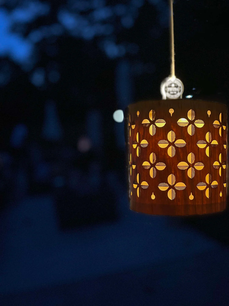 ๐จ๐ฆ LANTERN COZIES