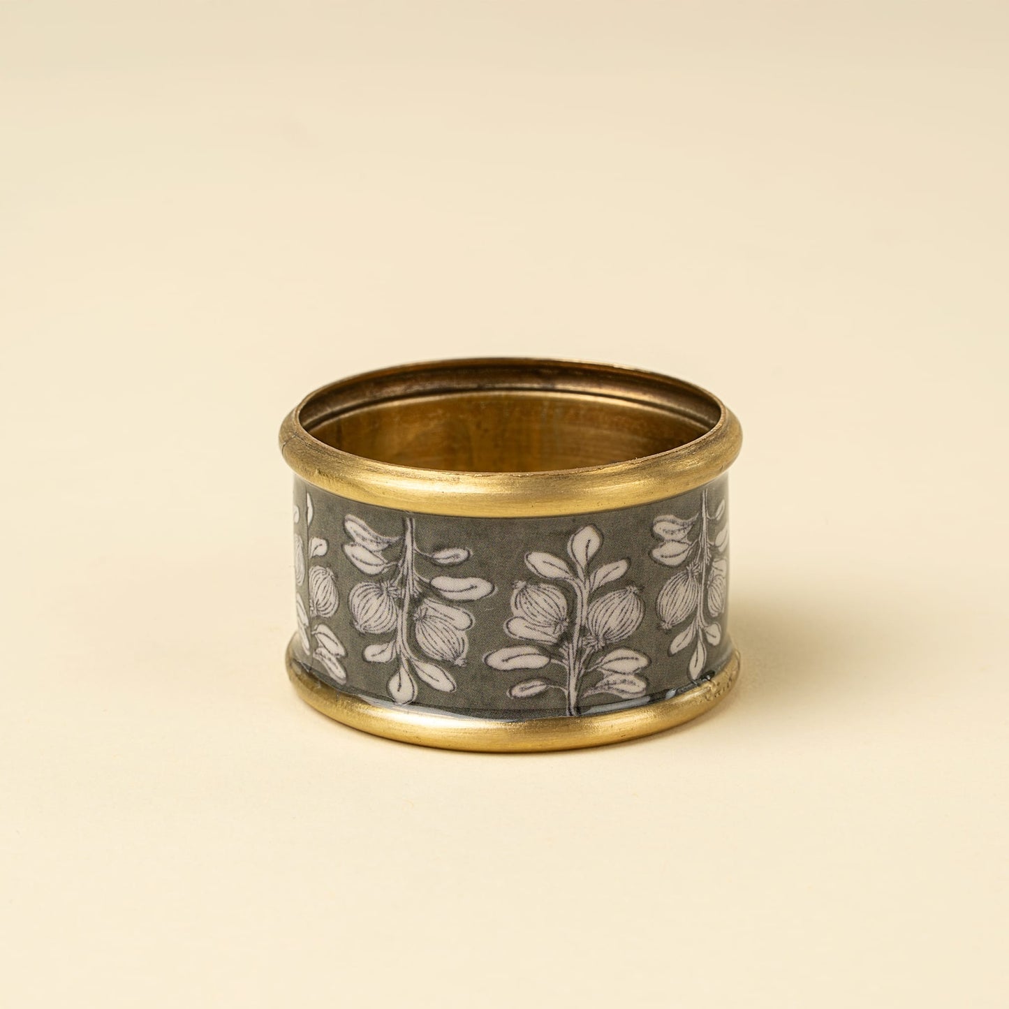 Arbor Enameled Napkin Ring | prettycleanshop