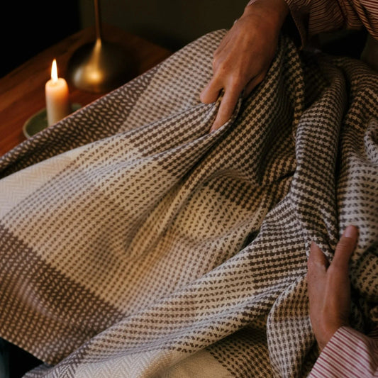 Dun Briste Cashmere/Wool Throw