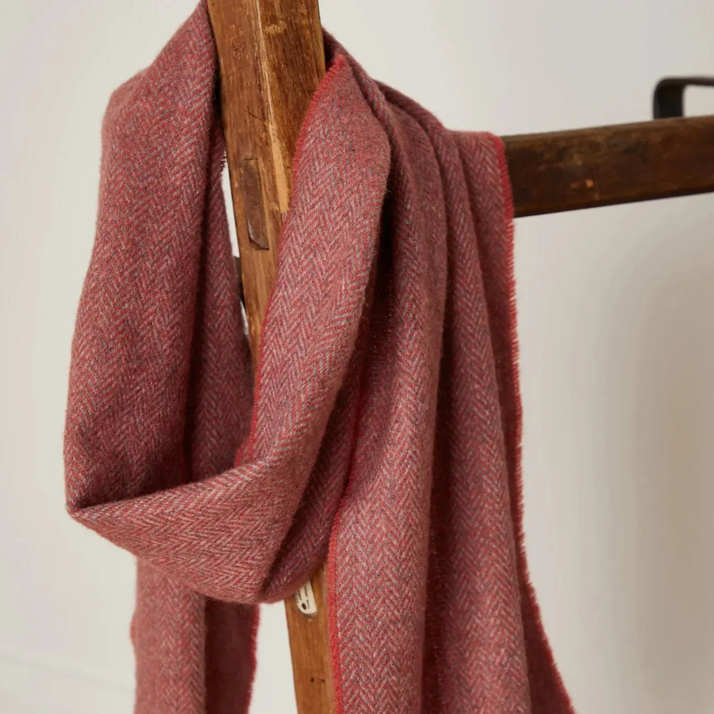 Herringbone Lambswool Scarf | prettycleanshop