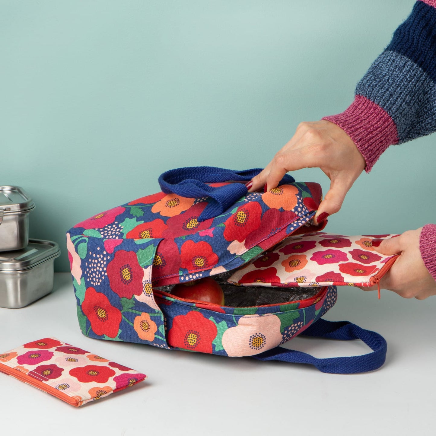 Weekday Insulated Lunch Tote Bag | prettycleanshop