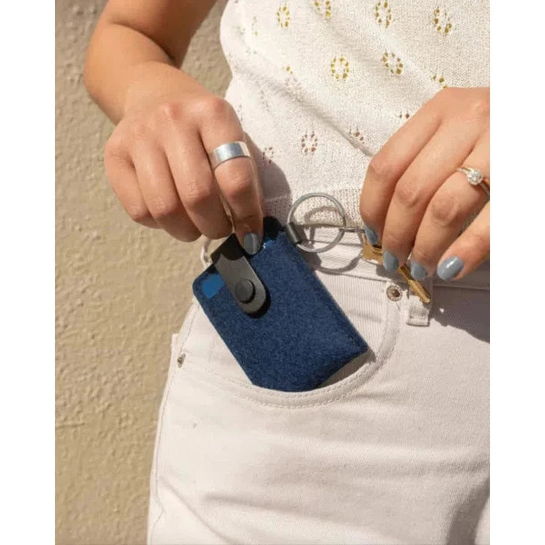 Merino Wool Felt Key Card Case | prettycleanshop