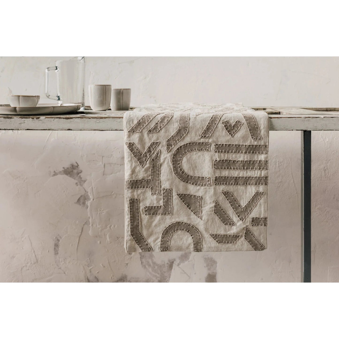 Puzzle Table Runner | prettycleanshop