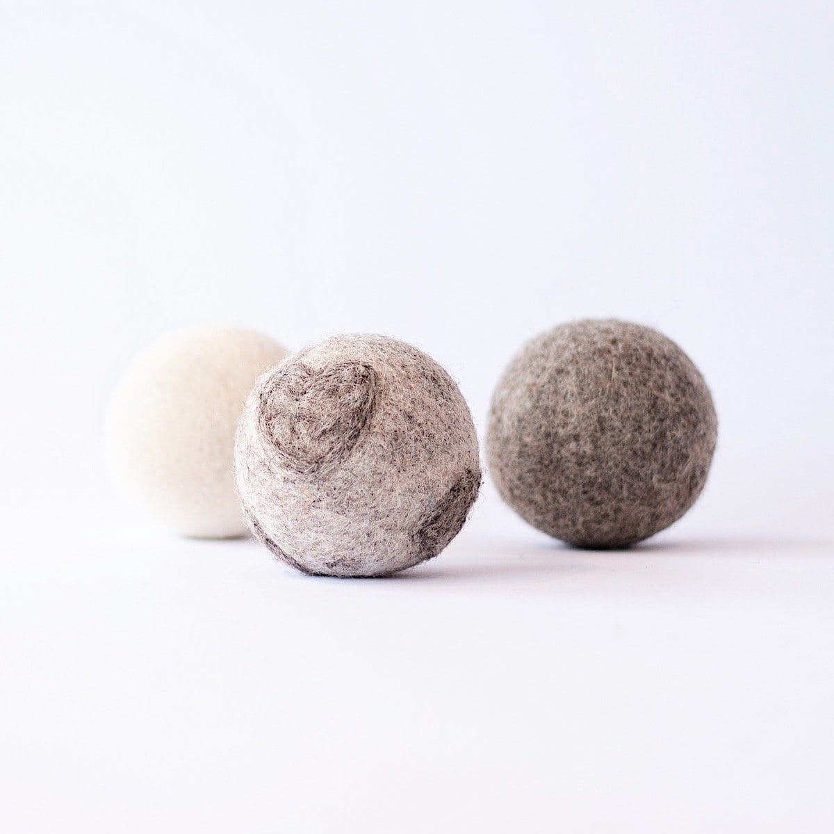 Wool Dryer Balls SOLIDS | prettycleanshop