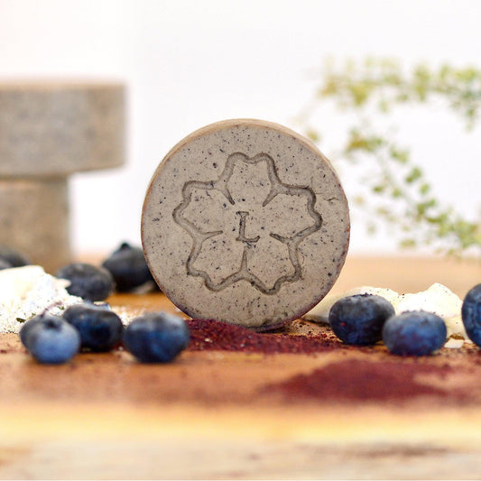 Facial Cleansing Bar - Blueberry & Seaweed For Normal Skin by Liliblanc face cleanser Liliblanc Prettycleanshop