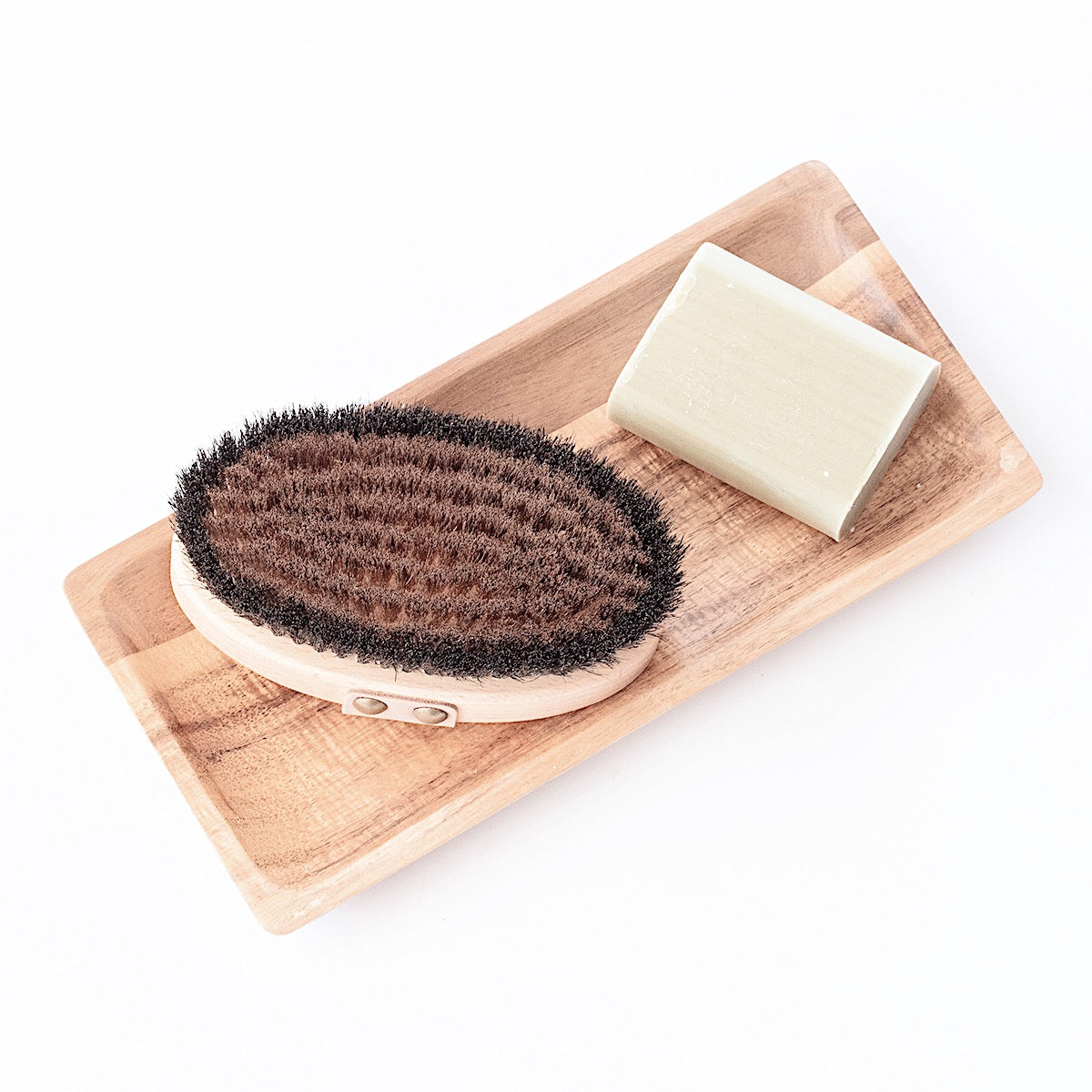 plastic-free body brushes & tools