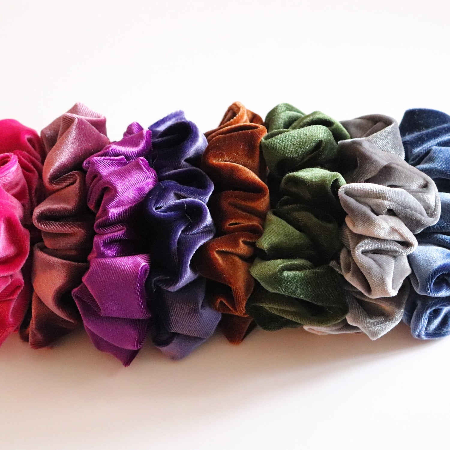Scrunchies - Velvet | prettycleanshop.myshopify.com