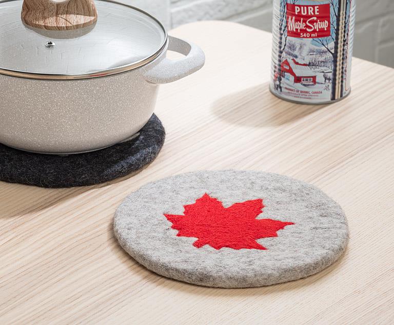 Maple Leaf Trivet 8"
