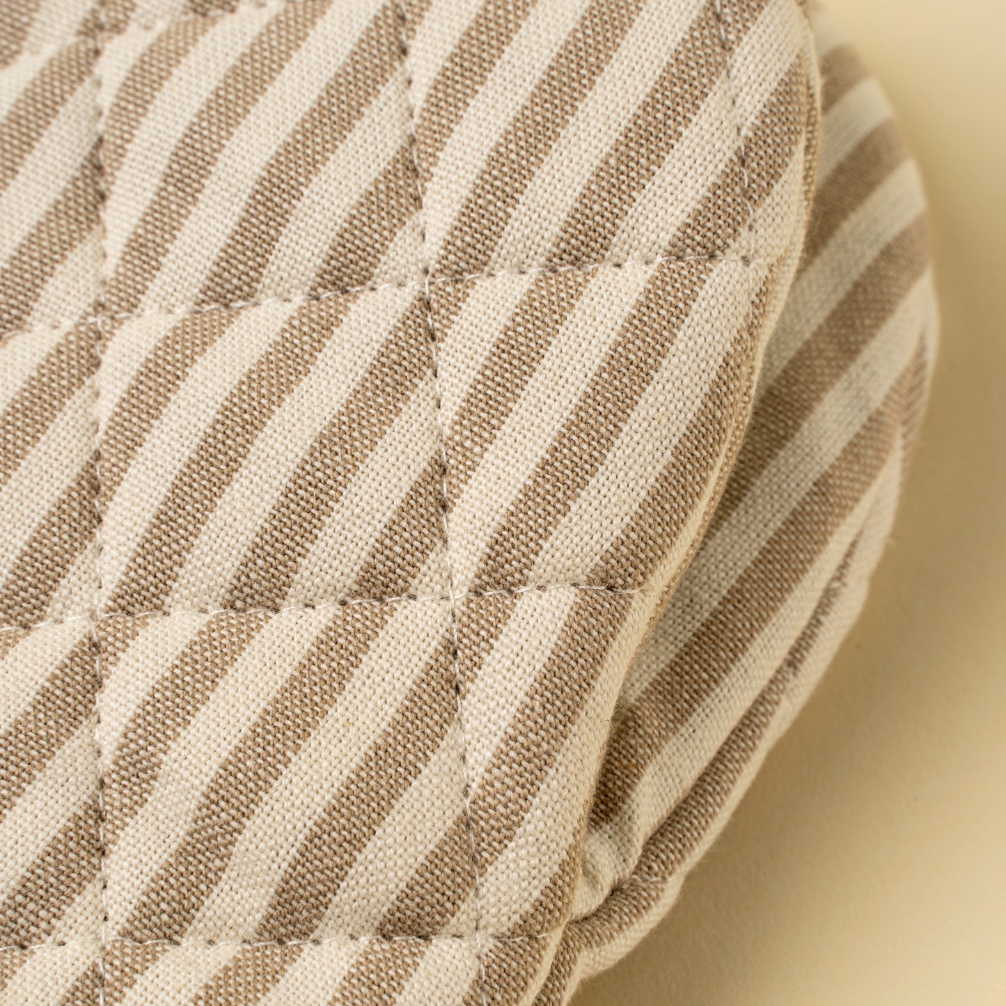 Hampton Stripe Oven Mitt
