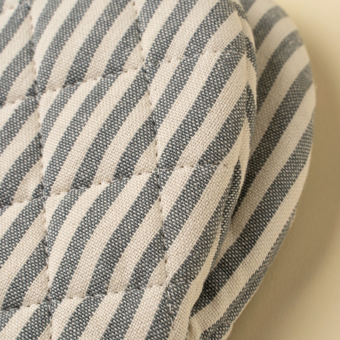 Hampton Stripe Oven Mitt