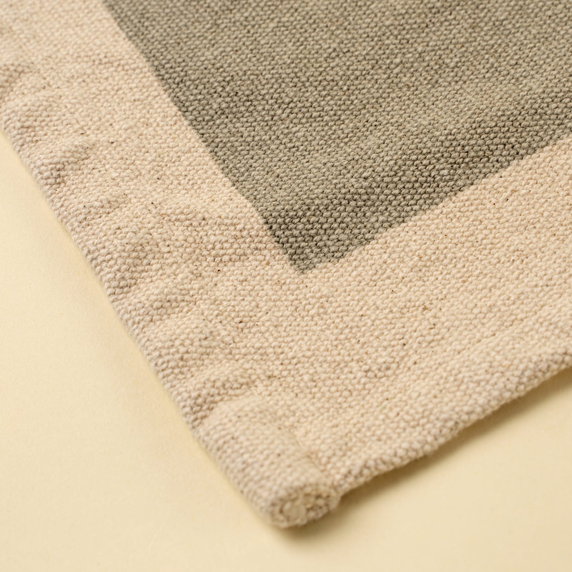 Canvas Placemats (Set of 4) | prettycleanshop