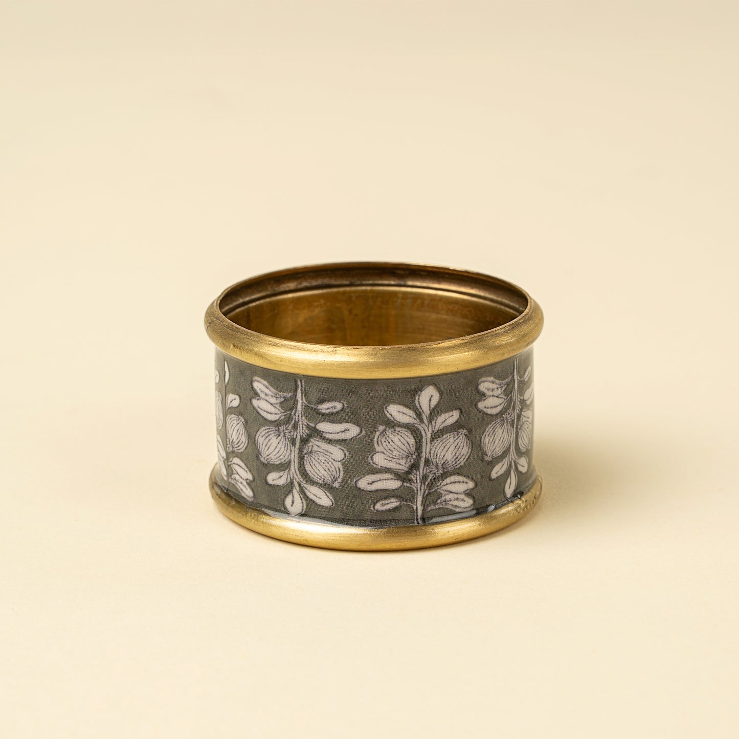 Arbor Enameled Napkin Ring
