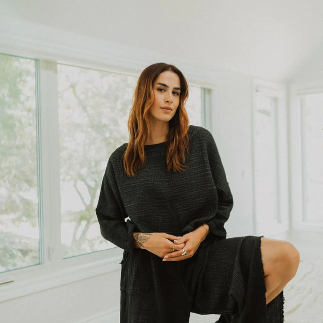 Crinkle Long-Sleeve Boat Top - One Size in Black by Pokoloko