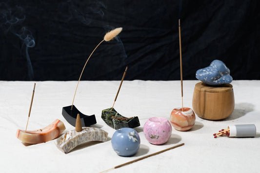 Gemstone Waxing Moon Incense Holder - Serpentine Green