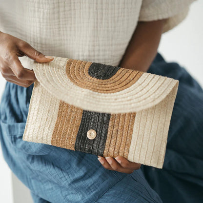 Palm Leaf Clutch - 3 Color