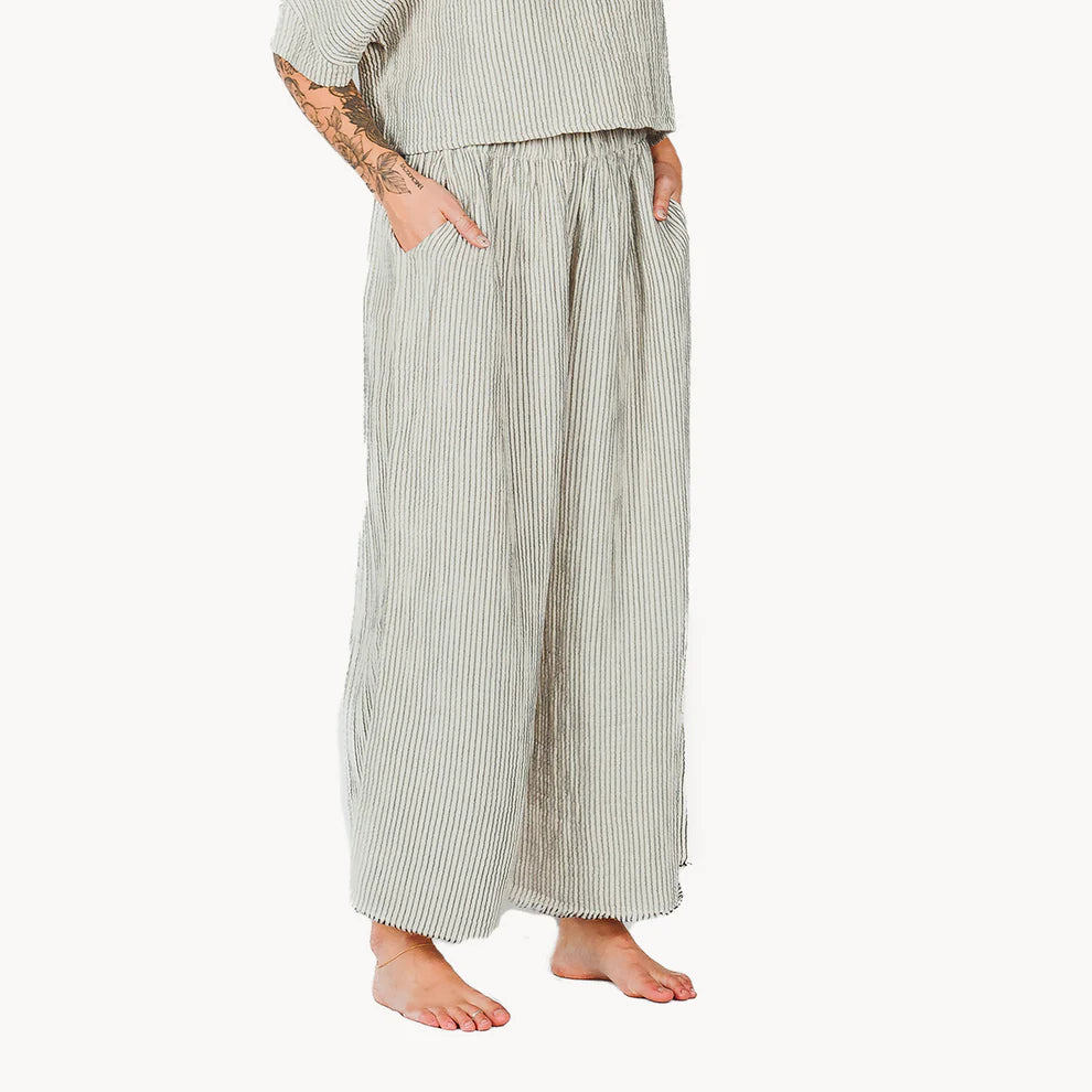 Striped Crinkle Pocketed Pant - Charcoal
