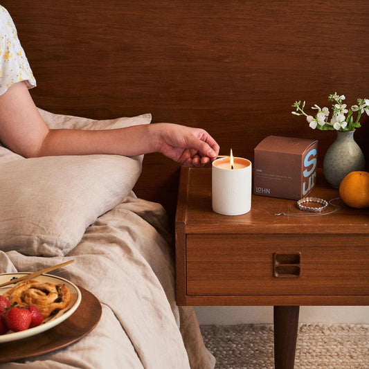 LOHN SUR / Cedarwood & Ylang Ylang Candle - Forage Collection