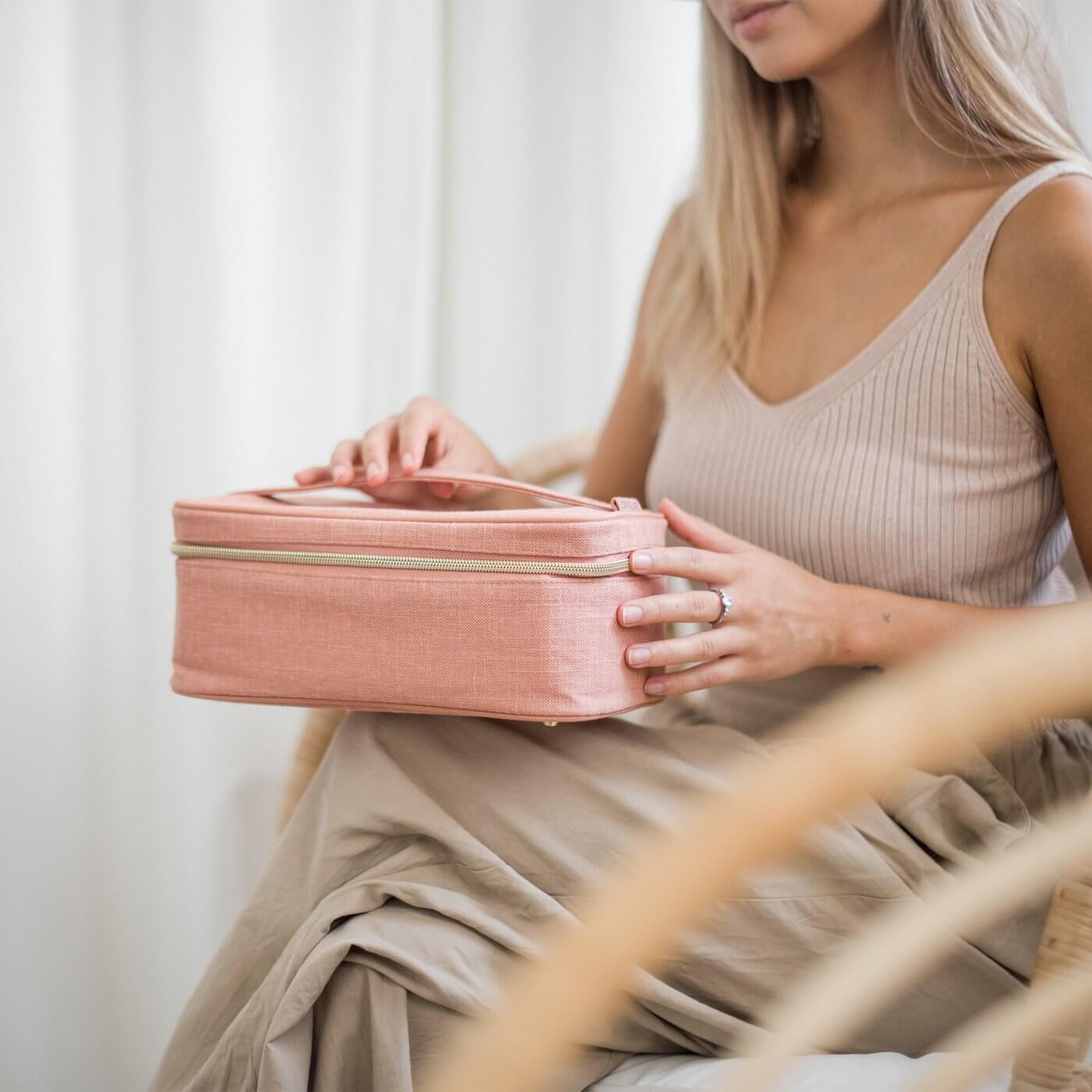 Linen Beauty Essentials Poche - Muted Clay - by SoYoung