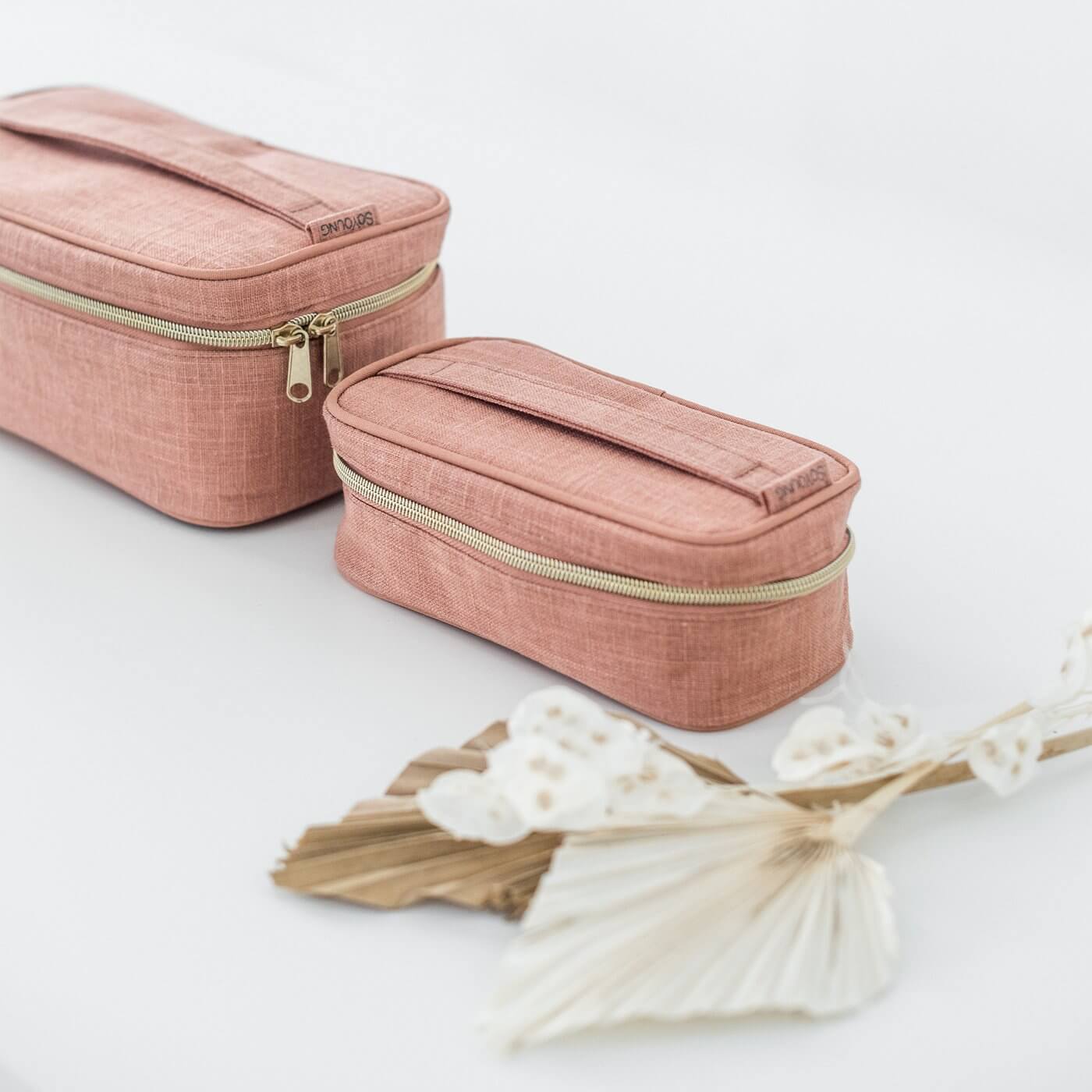 Linen Beauty Essentials Poche - Muted Clay - by SoYoung