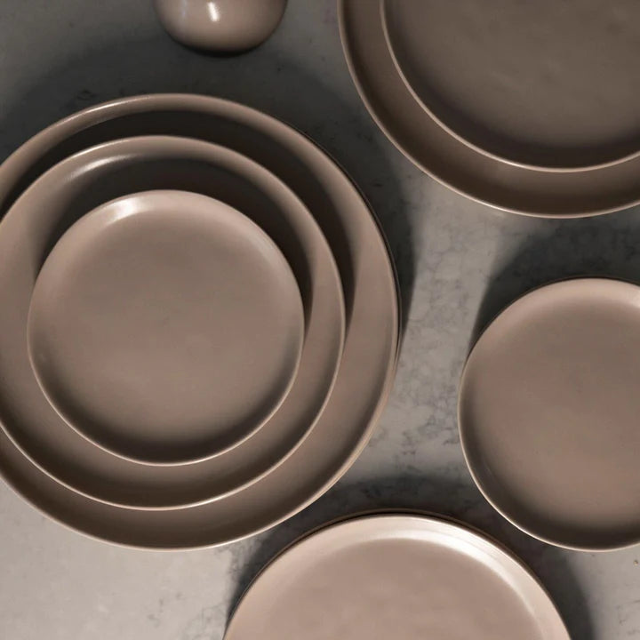 The Dinner Plates (4-Pack) - Desert Taupe by FABLE