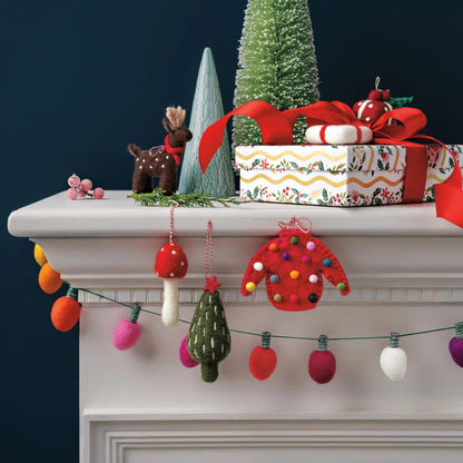 Felted Wool Garland Spirits Bright