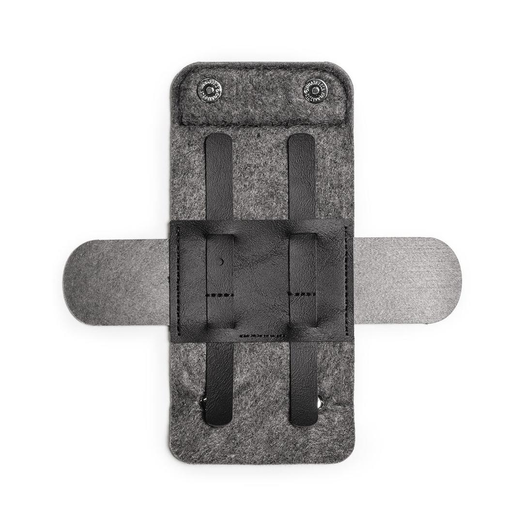 The Henson Razor Travel Case
