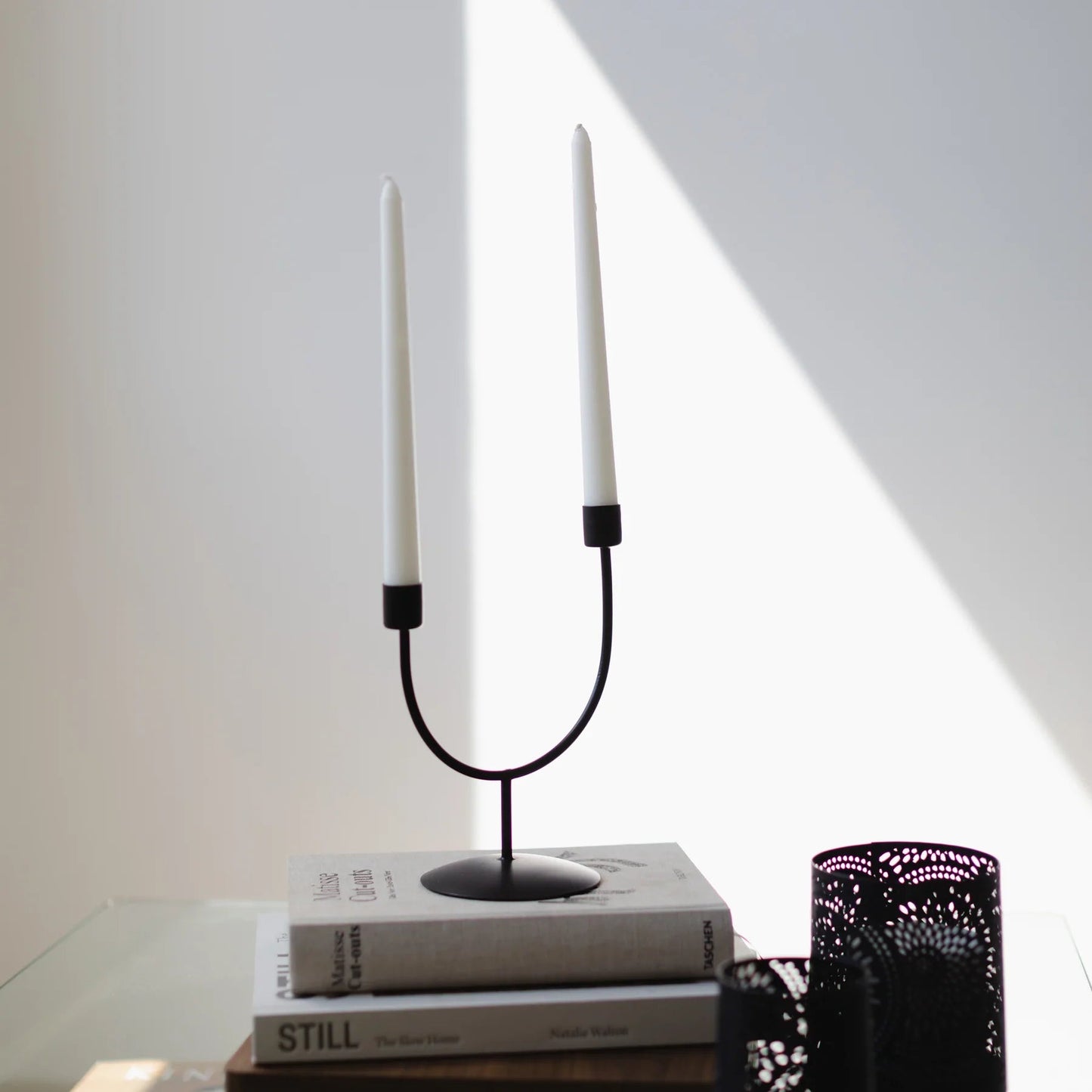 Candle Holder - Asymmetrical - Black Candles + Aroma Pokoloko Prettycleanshop